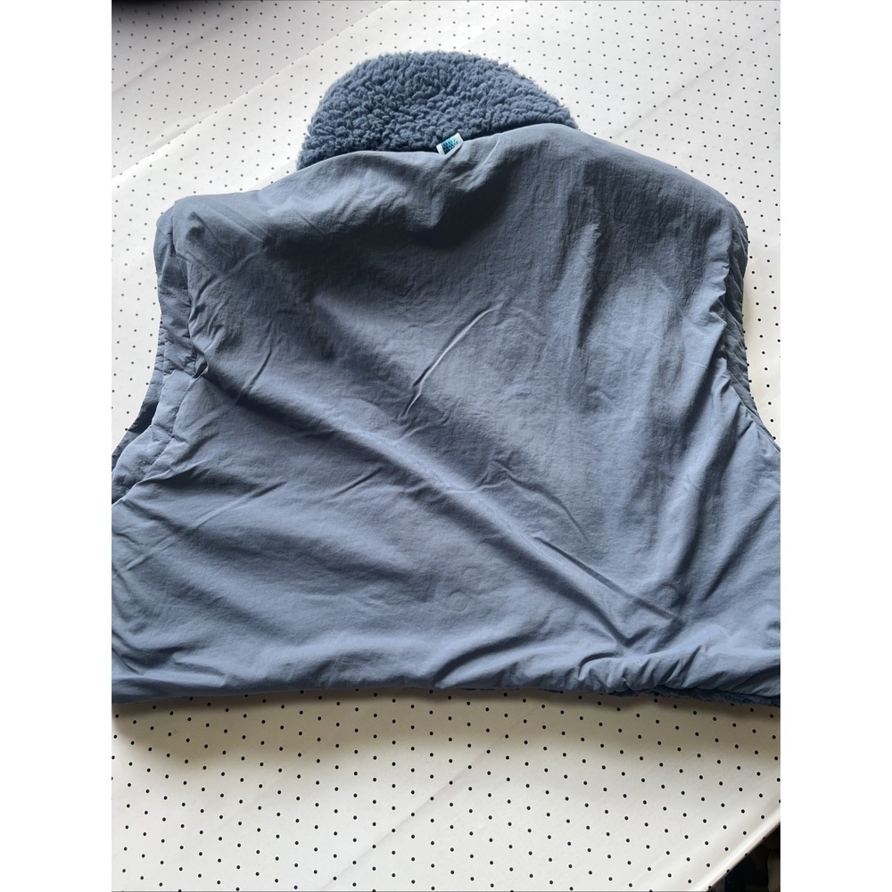 FP Movement Free People Highline Reversible Sherpa Vest Blue Size Medium - Picture 9 of 13